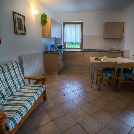 Casa Al Portico Lejlighed Pieve di Ledro Eksteriør billede